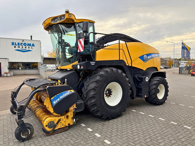 New Holland FR9050 - Sieczkarnia: zdjęcie 1 New Holland FR9050 - Sieczkarnia: zdjęcie 1
