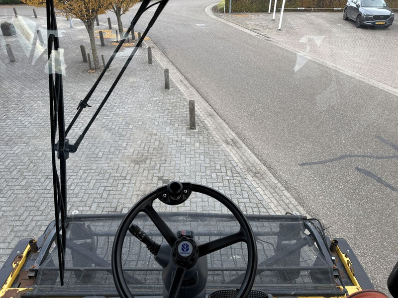 New Holland FR9050 - Sieczkarnia: zdjęcie 5 New Holland FR9050 - Sieczkarnia: zdjęcie 5