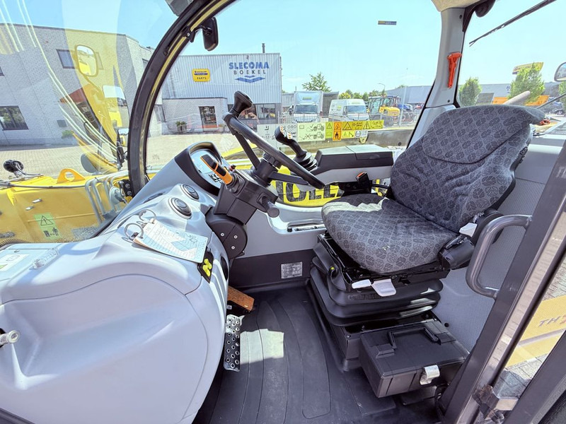 New Holland TH7.42 Telehandler - Ładowarka teleskopowa: zdjęcie 3 New Holland TH7.42 Telehandler - Ładowarka teleskopowa: zdjęcie 3