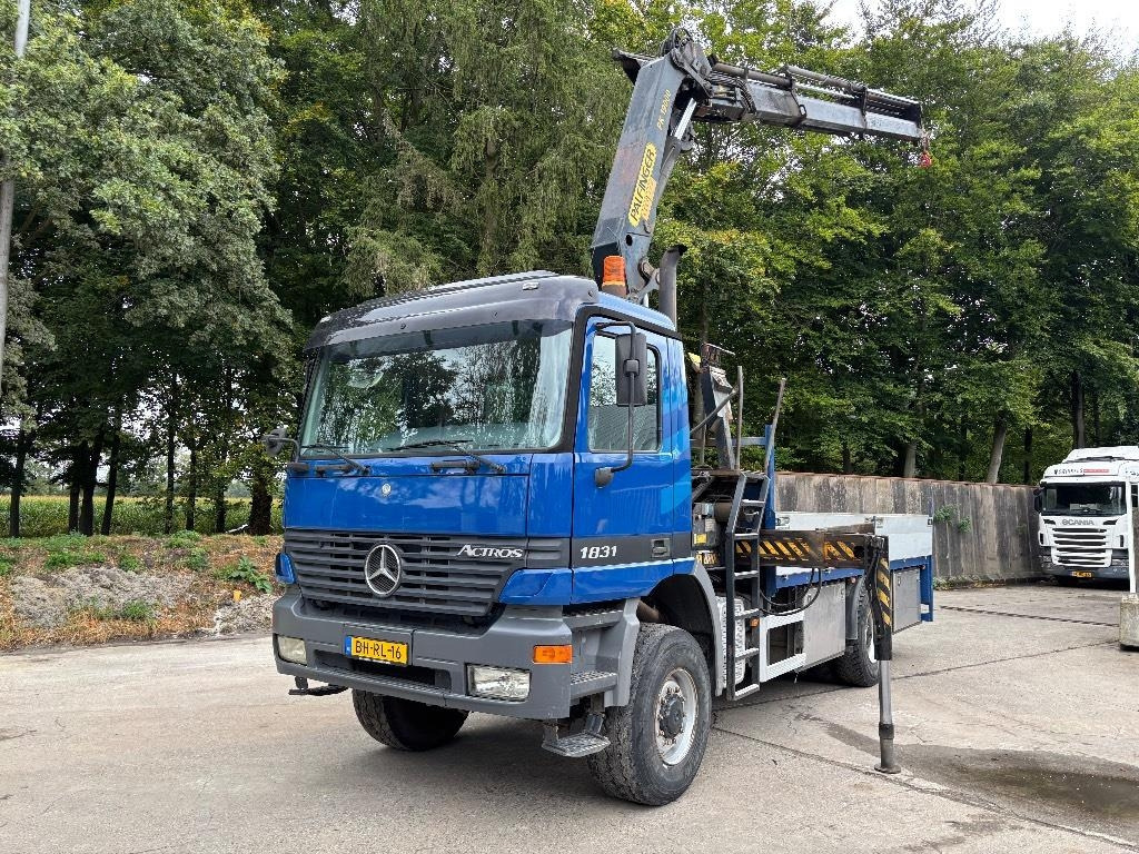 Mercedes-Benz Actros 1831/ 4x4 / Palfinger PK19000 Crane - Samochod ciężarowy z HDS: zdjęcie 5 Mercedes-Benz Actros 1831/ 4x4 / Palfinger PK19000 Crane - Samochod ciężarowy z HDS: zdjęcie 5
