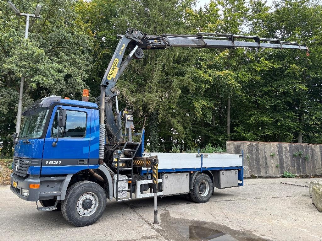 Mercedes-Benz Actros 1831/ 4x4 / Palfinger PK19000 Crane - Samochod ciężarowy z HDS: zdjęcie 2 Mercedes-Benz Actros 1831/ 4x4 / Palfinger PK19000 Crane - Samochod ciężarowy z HDS: zdjęcie 2