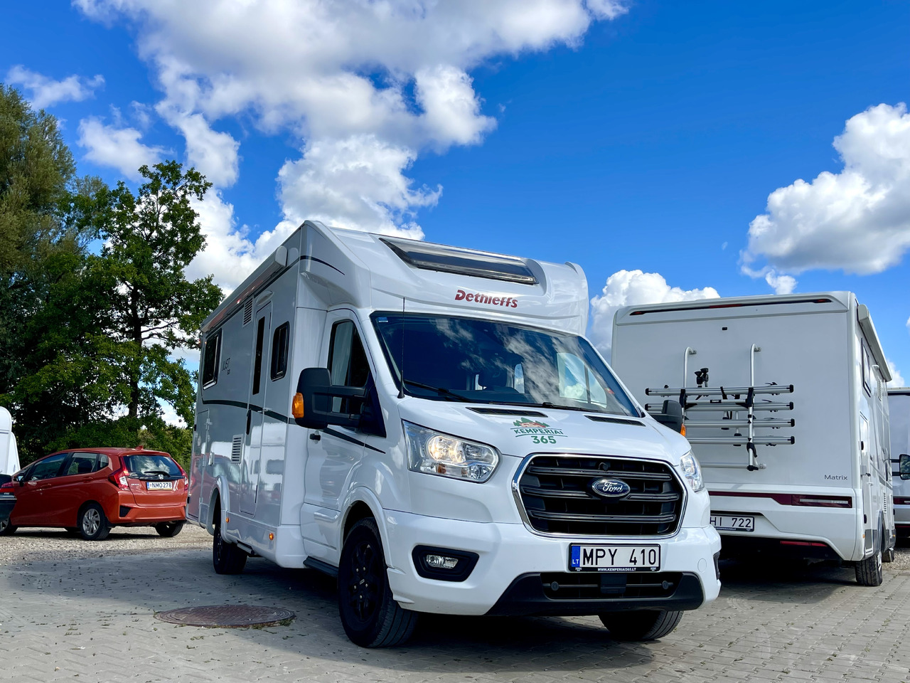 DETHLEFFS Just Go T7055 EBL - Kamper półintegra: zdjęcie 1 DETHLEFFS Just Go T7055 EBL - Kamper półintegra: zdjęcie 1