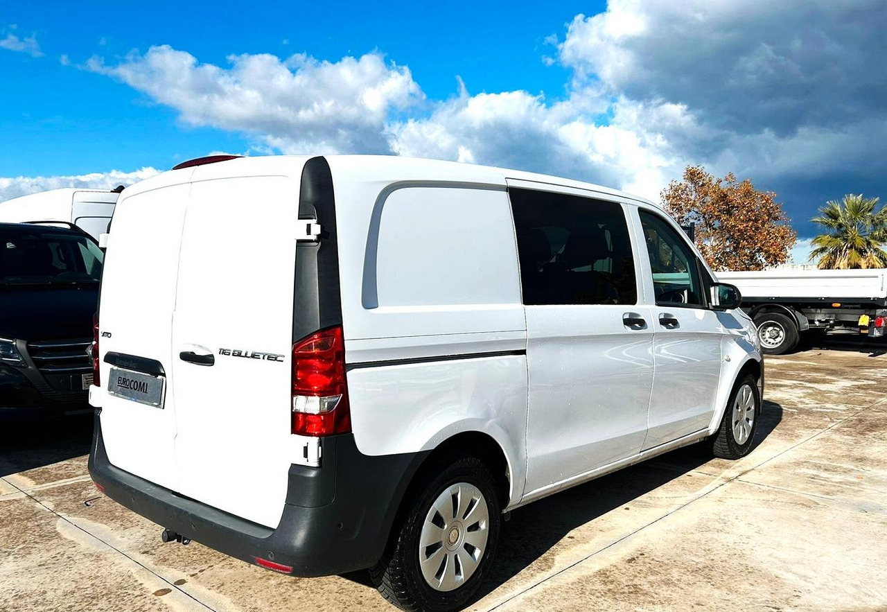 Mercedes Benz Vito Mixto Autocarro 6 posti - Samochód dostawczy doka: zdjęcie 5 Mercedes Benz Vito Mixto Autocarro 6 posti - Samochód dostawczy doka: zdjęcie 5