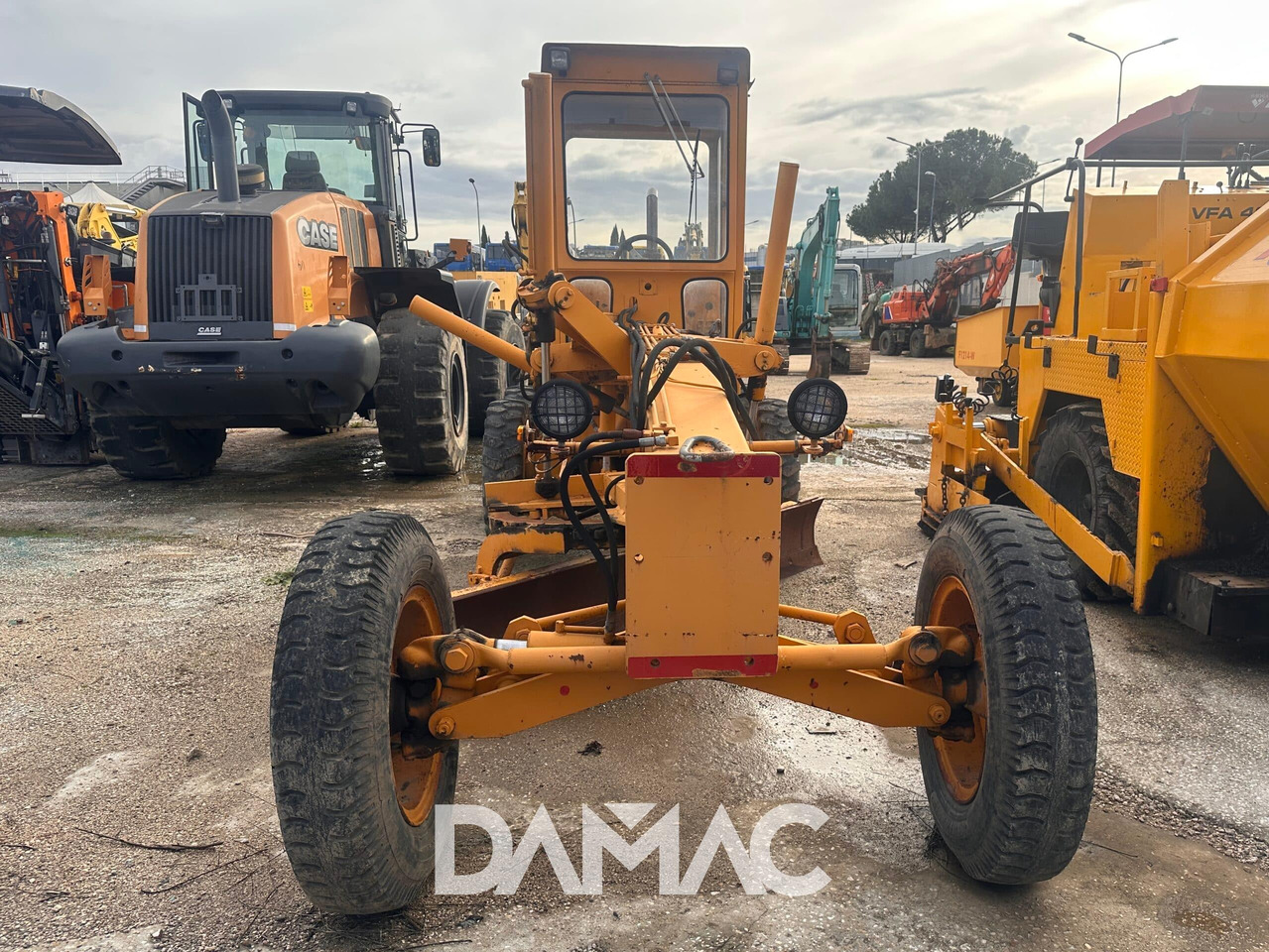 FIAT ALLIS 65B - Równiarka: zdjęcie 3 FIAT ALLIS 65B - Równiarka: zdjęcie 3