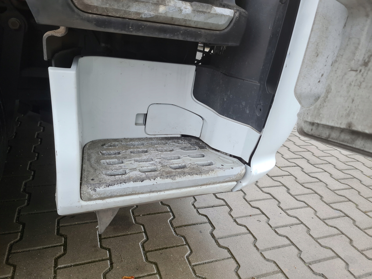 FORD F-MAX PRZÓD KOMPLETNY LAMPA XENON LED GRILL BELKA - Zderzak do Samochodów ciężarowych: zdjęcie 5 FORD F-MAX PRZÓD KOMPLETNY LAMPA XENON LED GRILL BELKA - Zderzak do Samochodów ciężarowych: zdjęcie 5