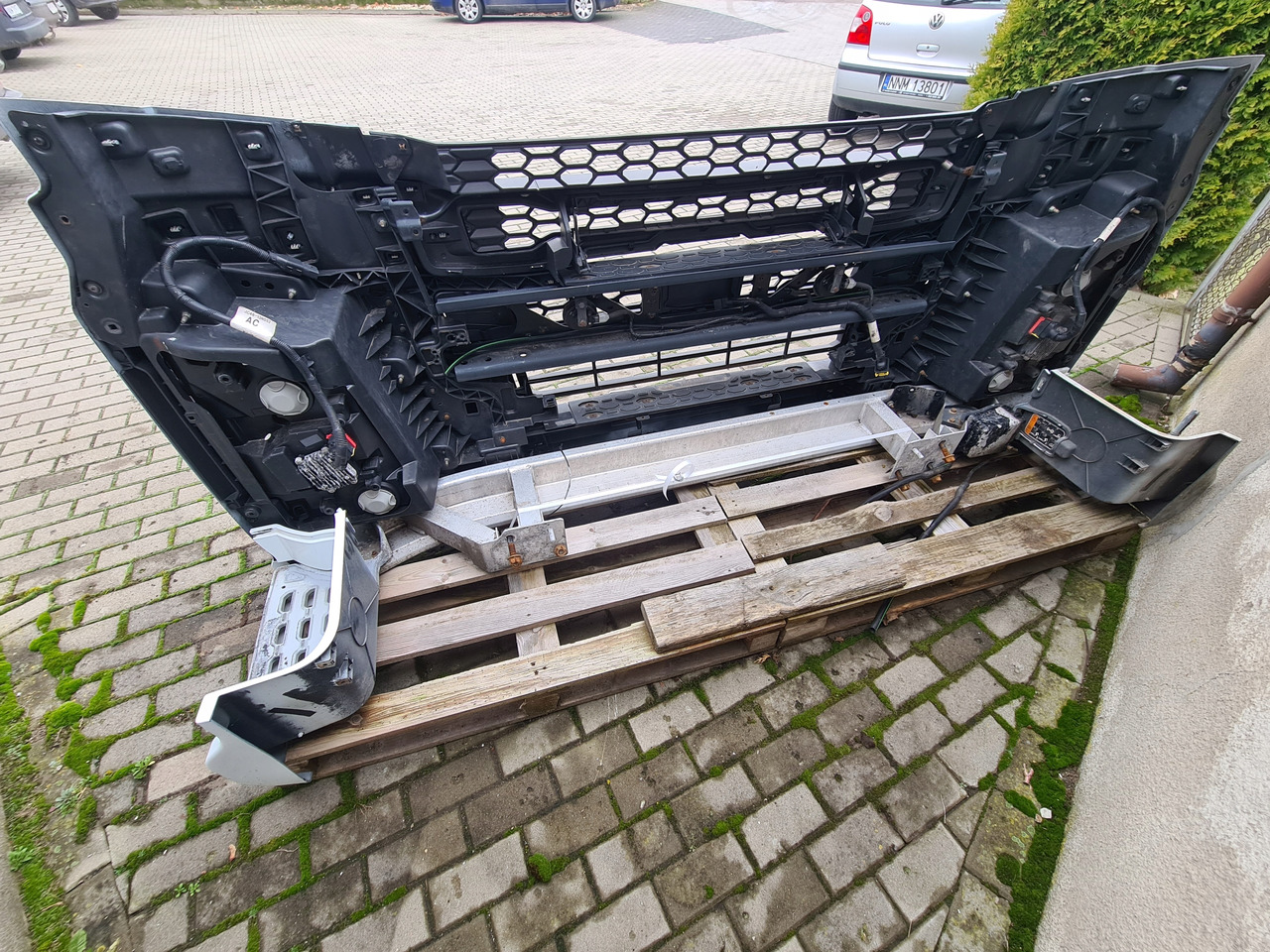 FORD PRZÓD KOMPLETNY LAMPA XENON LED GRILL BELKA - Zderzak do Samochodów ciężarowych: zdjęcie 5 FORD PRZÓD KOMPLETNY LAMPA XENON LED GRILL BELKA - Zderzak do Samochodów ciężarowych: zdjęcie 5