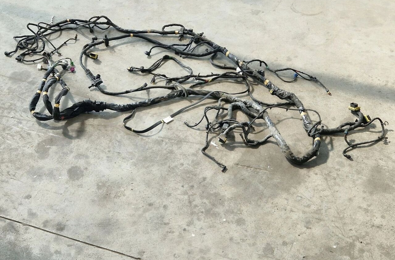 FORD WIĄZKA INSTALACJA RAMY FORD F MAX 5 ROK 2021 - Kabel/ Przewód do Samochodów ciężarowych: zdjęcie 5 FORD WIĄZKA INSTALACJA RAMY FORD F MAX 5 ROK 2021 - Kabel/ Przewód do Samochodów ciężarowych: zdjęcie 5