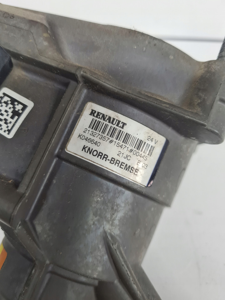 KNORR-BREMSE ZAWÓR GŁÓWNY POD PEDAŁ HAMULCA RENAULT GAMA T C K - Zawór hamulcowy do Samochodów ciężarowych: zdjęcie 3 KNORR-BREMSE ZAWÓR GŁÓWNY POD PEDAŁ HAMULCA RENAULT GAMA T C K - Zawór hamulcowy do Samochodów ciężarowych: zdjęcie 3