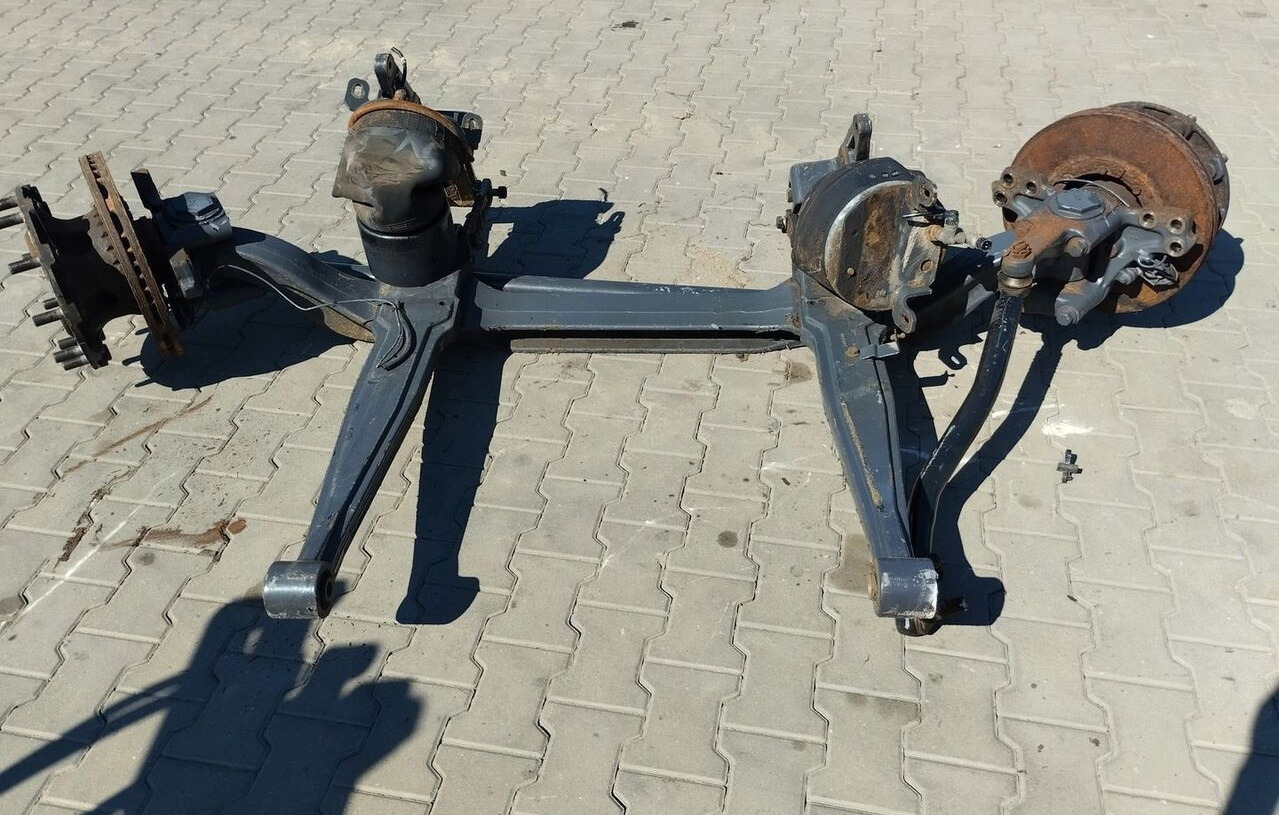 RENAULT BELKA PRZÓD OŚ LOW DECK RENAULT MAGNUM PREMIUM DXI - Most i części do Samochodów ciężarowych: zdjęcie 1 RENAULT BELKA PRZÓD OŚ LOW DECK RENAULT MAGNUM PREMIUM DXI - Most i części do Samochodów ciężarowych: zdjęcie 1