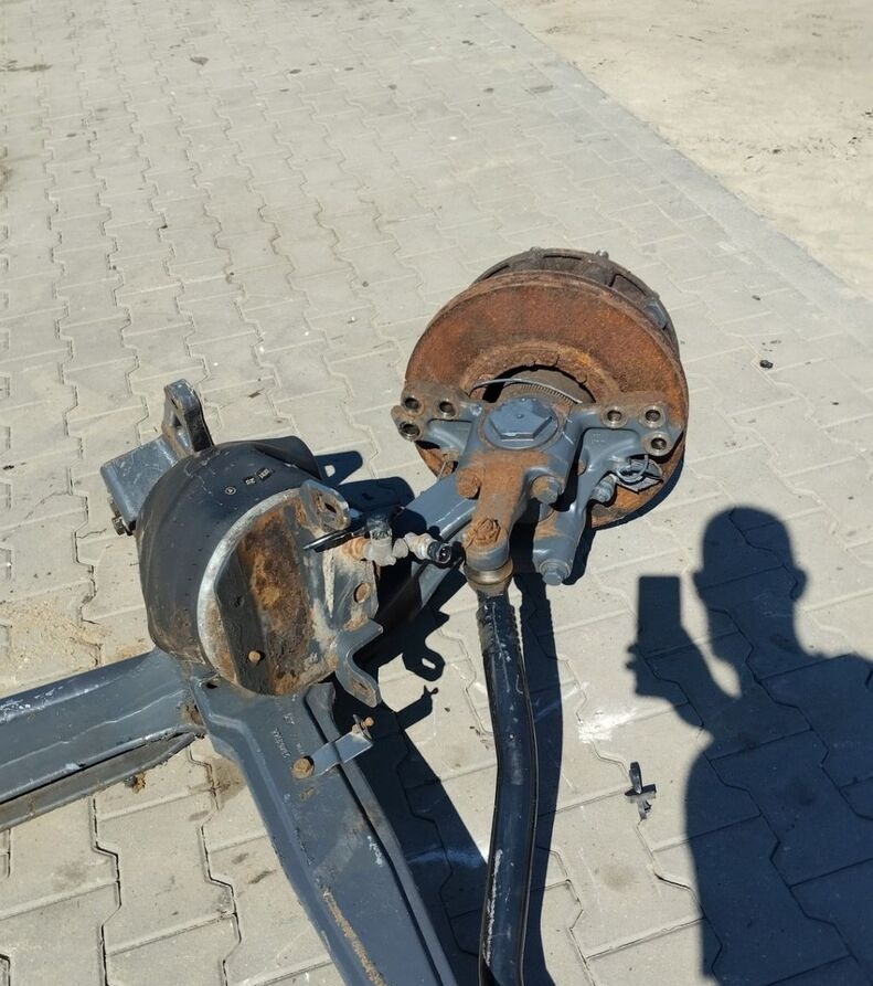 RENAULT BELKA PRZÓD OŚ LOW DECK RENAULT MAGNUM PREMIUM DXI - Most i części do Samochodów ciężarowych: zdjęcie 4 RENAULT BELKA PRZÓD OŚ LOW DECK RENAULT MAGNUM PREMIUM DXI - Most i części do Samochodów ciężarowych: zdjęcie 4