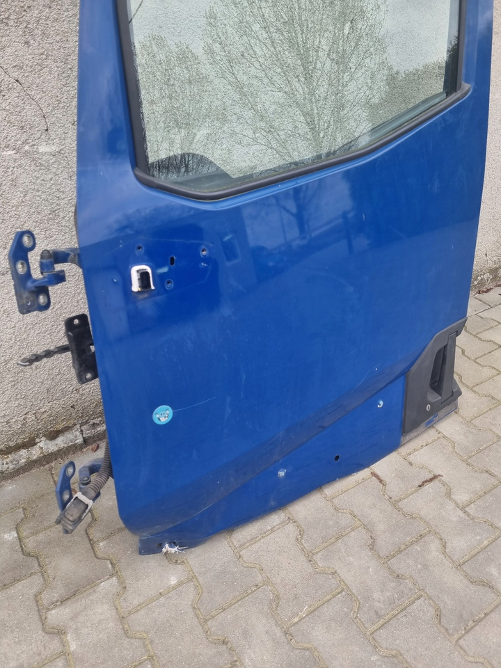 RENAULT DRZWI KOMPLETNE LEWE RENAULT GAMA T K C RANGE - Drzwi i części do Samochodów ciężarowych: zdjęcie 5 RENAULT DRZWI KOMPLETNE LEWE RENAULT GAMA T K C RANGE - Drzwi i części do Samochodów ciężarowych: zdjęcie 5