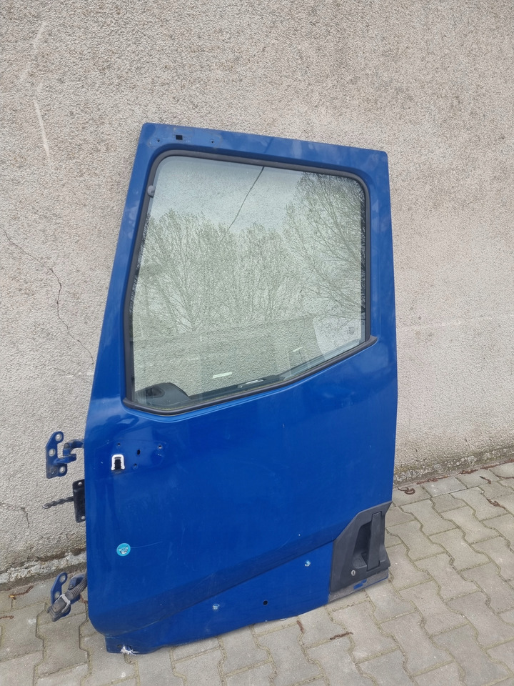 RENAULT DRZWI KOMPLETNE LEWE RENAULT GAMA T K C RANGE - Drzwi i części do Samochodów ciężarowych: zdjęcie 1 RENAULT DRZWI KOMPLETNE LEWE RENAULT GAMA T K C RANGE - Drzwi i części do Samochodów ciężarowych: zdjęcie 1
