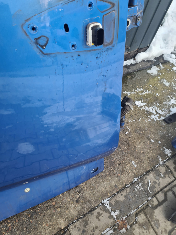 RENAULT DRZWI KOMPLETNE PRAWE RENAULT GAMA RANGE HIGH WYSOKA KABINA - Drzwi i części do Samochodów ciężarowych: zdjęcie 4 RENAULT DRZWI KOMPLETNE PRAWE RENAULT GAMA RANGE HIGH WYSOKA KABINA - Drzwi i części do Samochodów ciężarowych: zdjęcie 4