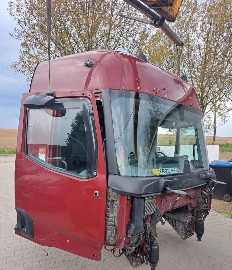 RENAULT KABINA KOMPLETNA RENAULT GAMA T RANGE WYSOKA HIGH - Kabina do Samochodów ciężarowych: zdjęcie 2 RENAULT KABINA KOMPLETNA RENAULT GAMA T RANGE WYSOKA HIGH - Kabina do Samochodów ciężarowych: zdjęcie 2