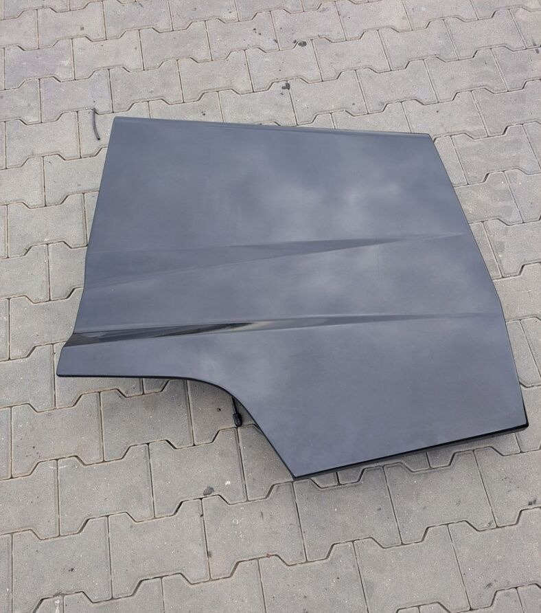 RENAULT KLAPA SCHOWKA DRZWICZKI LEWE RENAULT GAMA RANGE T - Nadwozie i zewnętrzne elementy do Samochodów ciężarowych: zdjęcie 1 RENAULT KLAPA SCHOWKA DRZWICZKI LEWE RENAULT GAMA RANGE T - Nadwozie i zewnętrzne elementy do Samochodów ciężarowych: zdjęcie 1