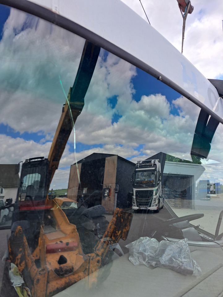 RENAULT KOMPLETNA KABINA NISKA RENAULT PREMIUM LANDER KERAX DXI - Kabina do Samochodów ciężarowych: zdjęcie 3 RENAULT KOMPLETNA KABINA NISKA RENAULT PREMIUM LANDER KERAX DXI - Kabina do Samochodów ciężarowych: zdjęcie 3