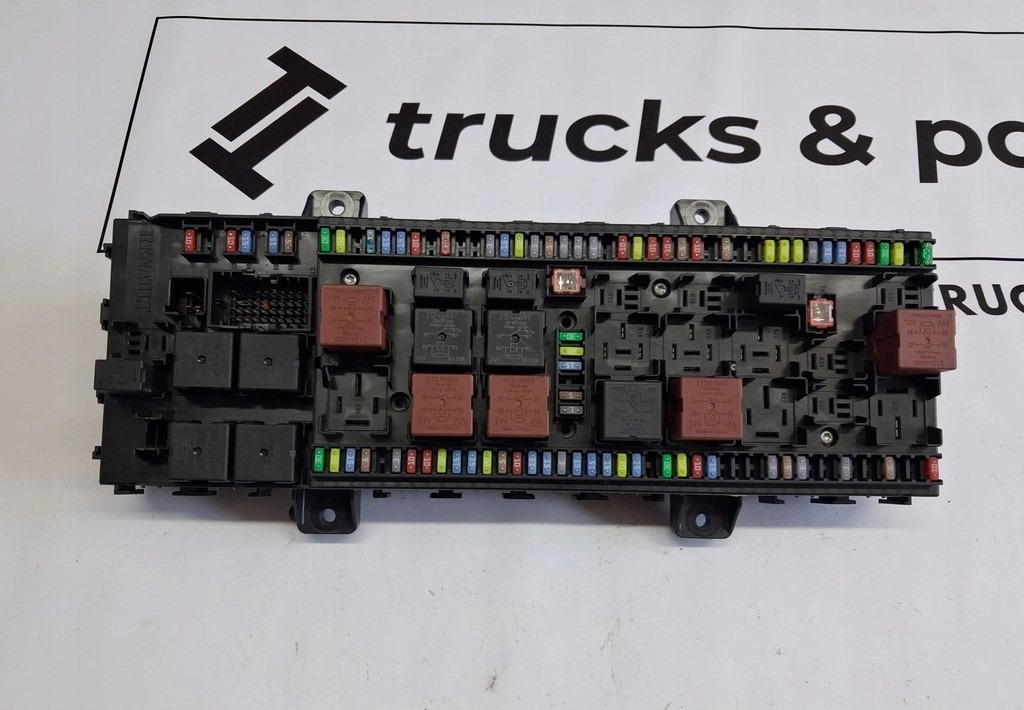 RENAULT PŁYTA BEZPIECZNIKÓW SKRZYNKA RENAULT GAMA T RANGE 22821376 P02 - Bezpiecznik do Samochodów ciężarowych: zdjęcie 2 RENAULT PŁYTA BEZPIECZNIKÓW SKRZYNKA RENAULT GAMA T RANGE 22821376 P02 - Bezpiecznik do Samochodów ciężarowych: zdjęcie 2