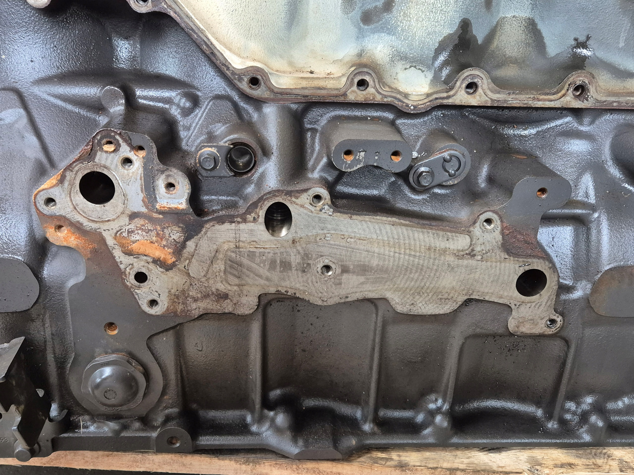 VOLVO BLOK SILNIKA RENAULT GAMA RANGE T EVO TURBOCOMPOUND VOLVO FH 5 D13K 2226825 K8 - Blok cylindrów do Samochodów ciężarowych: zdjęcie 5 VOLVO BLOK SILNIKA RENAULT GAMA RANGE T EVO TURBOCOMPOUND VOLVO FH 5 D13K 2226825 K8 - Blok cylindrów do Samochodów ciężarowych: zdjęcie 5