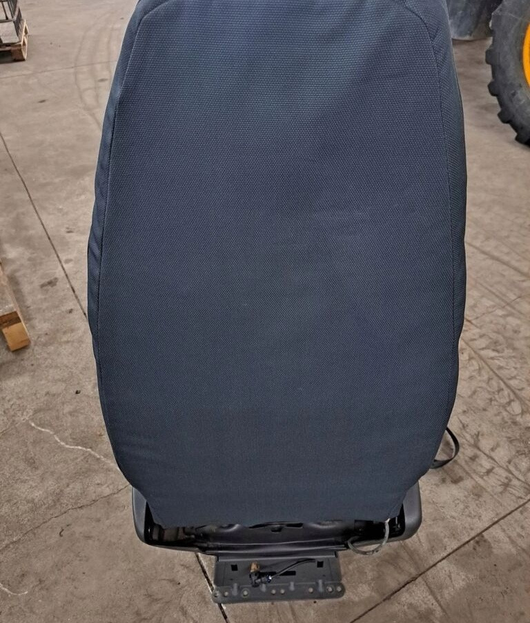 VOLVO FOTEL PASAŻERA PRAWY VOLVO FH FM 9 11 13 LIFT PNEUMATYCZNY - Siedzenie do Samochodów ciężarowych: zdjęcie 5 VOLVO FOTEL PASAŻERA PRAWY VOLVO FH FM 9 11 13 LIFT PNEUMATYCZNY - Siedzenie do Samochodów ciężarowych: zdjęcie 5