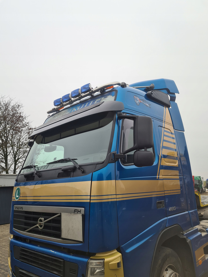 VOLVO KABINA KOMPLETNA VOLVO FH 13 LIFT GLOBETROTTER - Kabina do Samochodów ciężarowych: zdjęcie 2 VOLVO KABINA KOMPLETNA VOLVO FH 13 LIFT GLOBETROTTER - Kabina do Samochodów ciężarowych: zdjęcie 2