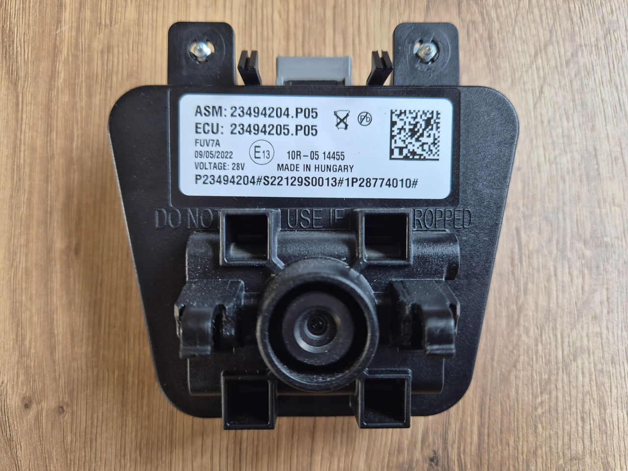 VOLVO KAMERA PASA RUCHU PRZEDNIA RADAR RENAULT GAMA T C K D VOLVO FH 4 FM 4 FH 5 - Czujnik do Samochodów ciężarowych: zdjęcie 1 VOLVO KAMERA PASA RUCHU PRZEDNIA RADAR RENAULT GAMA T C K D VOLVO FH 4 FM 4 FH 5 - Czujnik do Samochodów ciężarowych: zdjęcie 1