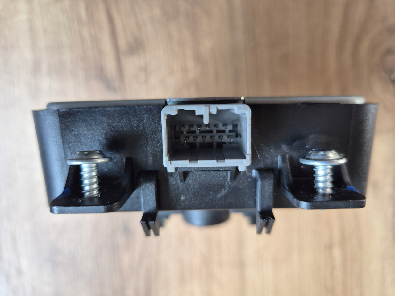 VOLVO KAMERA PASA RUCHU PRZEDNIA RADAR RENAULT GAMA T C K D VOLVO FH 4 FM 4 FH 5 - Czujnik do Samochodów ciężarowych: zdjęcie 5 VOLVO KAMERA PASA RUCHU PRZEDNIA RADAR RENAULT GAMA T C K D VOLVO FH 4 FM 4 FH 5 - Czujnik do Samochodów ciężarowych: zdjęcie 5