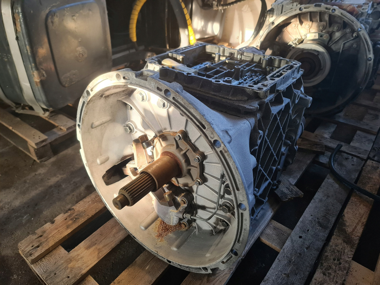 VOLVO SKRZYNIA BIEGÓW RENAULT DXI VOLVO FH FM VT2412B - Skrzynia biegów do Samochodów ciężarowych: zdjęcie 3 VOLVO SKRZYNIA BIEGÓW RENAULT DXI VOLVO FH FM VT2412B - Skrzynia biegów do Samochodów ciężarowych: zdjęcie 3