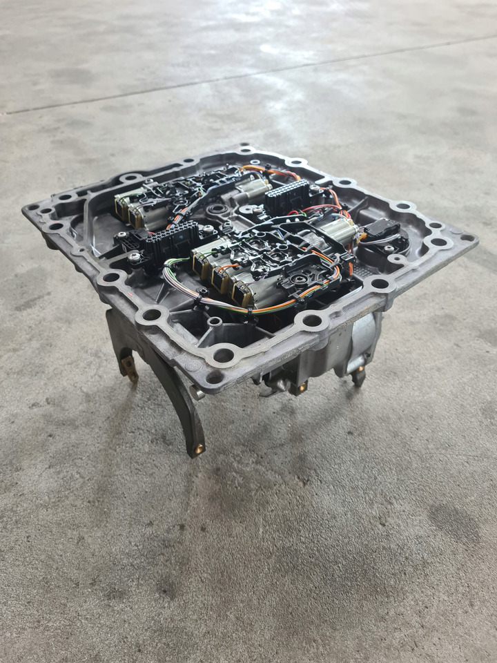 VOLVO WYBIERAK SKRZYNI BIEGÓW "TRAG G" Z RETARDEREM VOLVO FH 4 5 RENAULT GAMA T - Skrzynia biegów i części do Samochodów ciężarowych: zdjęcie 1 VOLVO WYBIERAK SKRZYNI BIEGÓW "TRAG G" Z RETARDEREM VOLVO FH 4 5 RENAULT GAMA T - Skrzynia biegów i części do Samochodów ciężarowych: zdjęcie 1