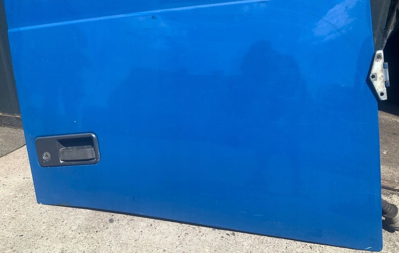 Volvo FH 12 13 - Drzwi i części do Samochodów ciężarowych: zdjęcie 2 Volvo FH 12 13 - Drzwi i części do Samochodów ciężarowych: zdjęcie 2