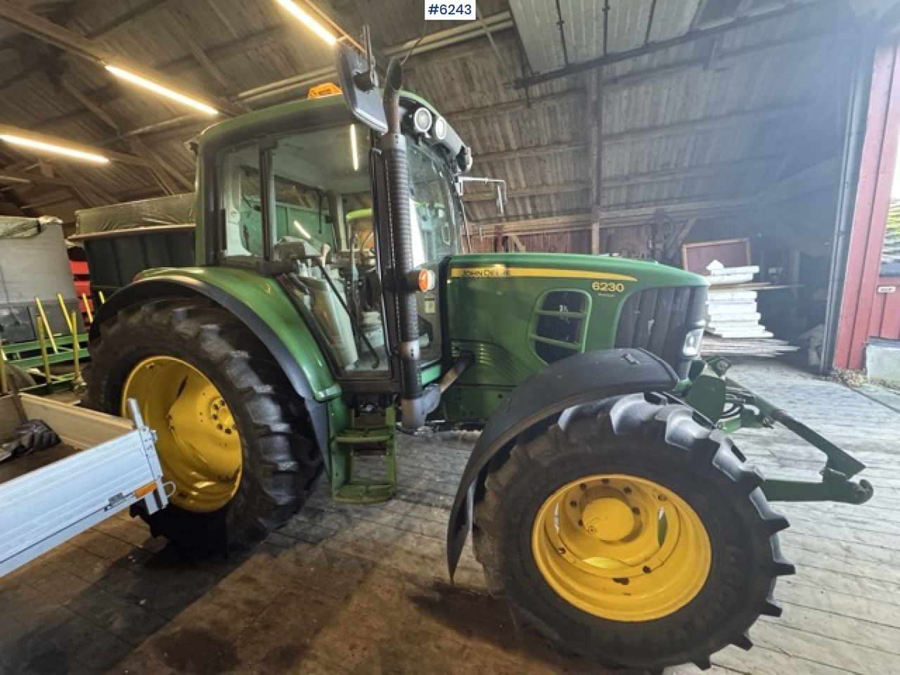 2008 John Deere 6230 Premium (114 hp) – Only 2,402 hours! - Ciągnik rolniczy: zdjęcie 1 2008 John Deere 6230 Premium (114 hp) – Only 2,402 hours! - Ciągnik rolniczy: zdjęcie 1