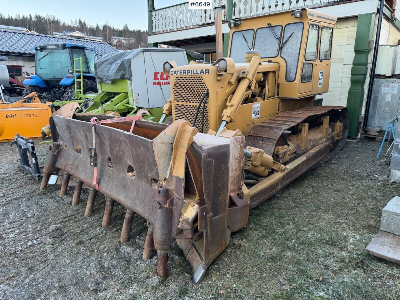 CAT D6C Dozer w/ blade and ripper. - Spycharka: zdjęcie 3 CAT D6C Dozer w/ blade and ripper. - Spycharka: zdjęcie 3