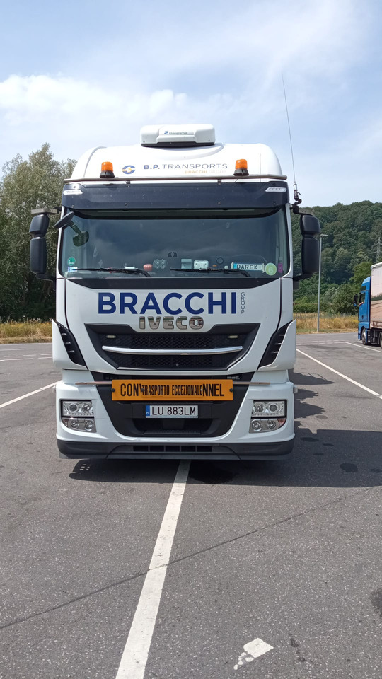 IVECO IVECO STRALIS 510 Hi-Way AS 440STX/P Euro VI z salonu Italia - Ciągnik siodłowy: zdjęcie 1 IVECO IVECO STRALIS 510 Hi-Way AS 440STX/P Euro VI z salonu Italia - Ciągnik siodłowy: zdjęcie 1