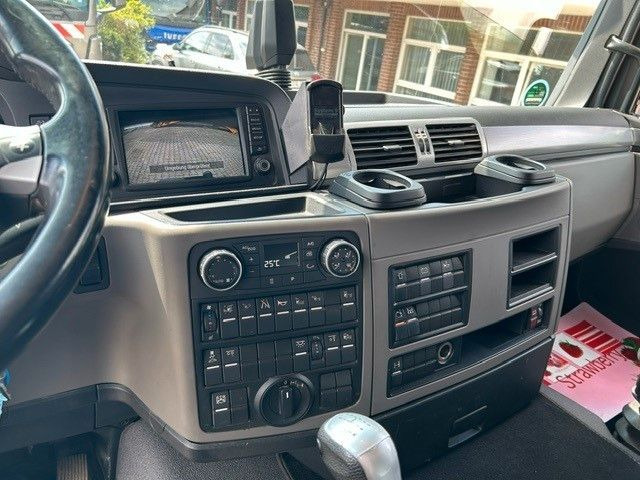 Ciężarówka hakowiec, Samochod ciężarowy z HDS MAN 26.500 Abroller + Fassi F125A Kran 6x2-4 Allrad MAN 26.500 Abroller + Fassi F125A Kran 6x2-4 Allrad: zdjęcie 17 Ciężarówka hakowiec, Samochod ciężarowy z HDS MAN 26.500 Abroller + Fassi F125A Kran 6x2-4 Allrad MAN 26.500 Abroller + Fassi F125A Kran 6x2-4 Allrad: zdjęcie 17