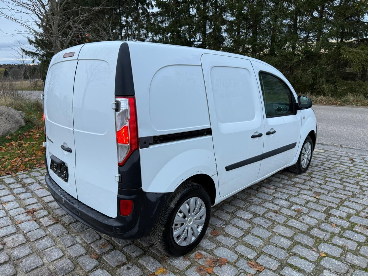Renault Kangoo Rapid 1.5 dCi Basis *A/C - Mały samochód dostawczy: zdjęcie 4 Renault Kangoo Rapid 1.5 dCi Basis *A/C - Mały samochód dostawczy: zdjęcie 4