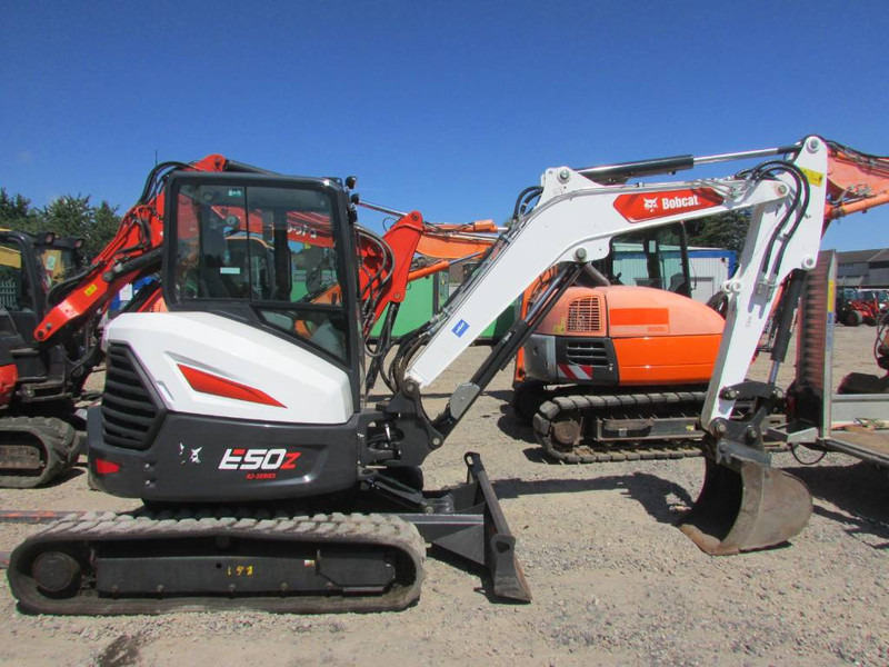 Bobcat E 50z Minibagger 42.500 EUR - Minikoparka: zdjęcie 1 Bobcat E 50z Minibagger 42.500 EUR - Minikoparka: zdjęcie 1