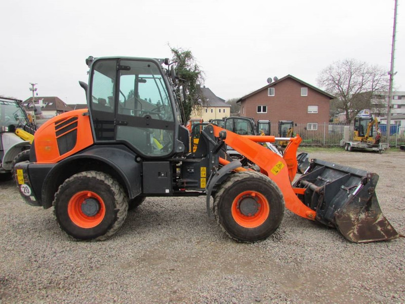 Komatsu WA 100 M-7 Radlader 28.000 EUR - Ładowarka kołowa: zdjęcie 4 Komatsu WA 100 M-7 Radlader 28.000 EUR - Ładowarka kołowa: zdjęcie 4