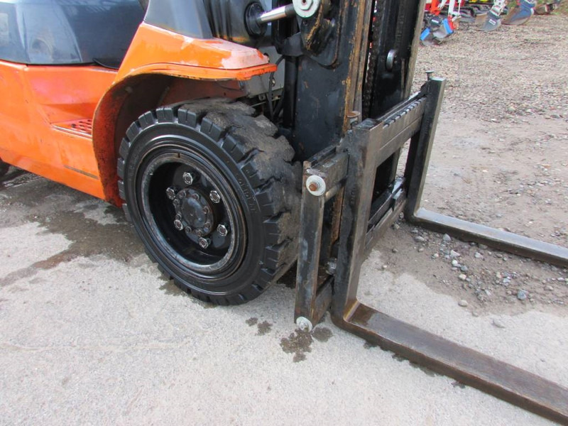 Toyota 62-7 FDF 30 Diesel Gabelstapler 10.500 EUR - Wózek widłowy diesel: zdjęcie 3 Toyota 62-7 FDF 30 Diesel Gabelstapler 10.500 EUR - Wózek widłowy diesel: zdjęcie 3