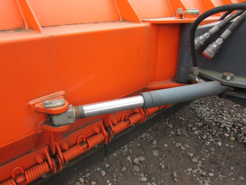 Tuchel SF 275 Schneeschild / 3.300 EUR / Top Zustand - Pług do śniegu do Maszyn budowlanych: zdjęcie 3 Tuchel SF 275 Schneeschild / 3.300 EUR / Top Zustand - Pług do śniegu do Maszyn budowlanych: zdjęcie 3