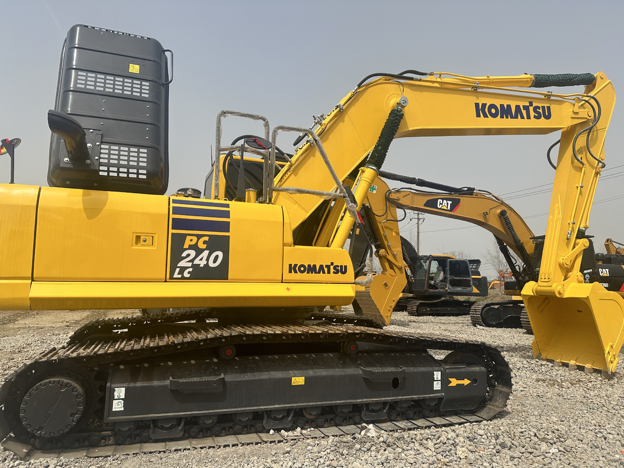 Komatsu PC 240 LC-8 - Koparka gąsienicowa: zdjęcie 2 Komatsu PC 240 LC-8 - Koparka gąsienicowa: zdjęcie 2
