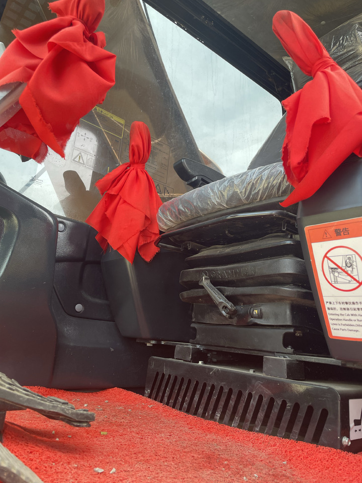 SANY SY365H - Koparka gąsienicowa: zdjęcie 5 SANY SY365H - Koparka gąsienicowa: zdjęcie 5