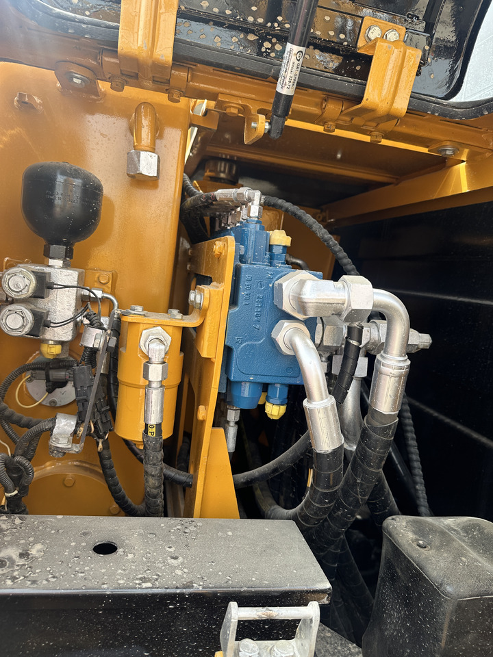 SANY SY60C-9 - Minikoparka: zdjęcie 4 SANY SY60C-9 - Minikoparka: zdjęcie 4