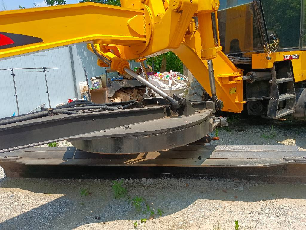 XCMG GR 185 - Równiarka: zdjęcie 5 XCMG GR 185 - Równiarka: zdjęcie 5