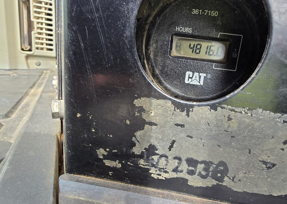 Caterpillar - Koparka gąsienicowa: zdjęcie 4 Caterpillar - Koparka gąsienicowa: zdjęcie 4