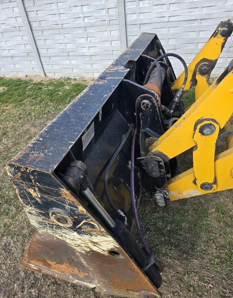 Caterpillar - Koparko-ładowarka: zdjęcie 5 Caterpillar - Koparko-ładowarka: zdjęcie 5