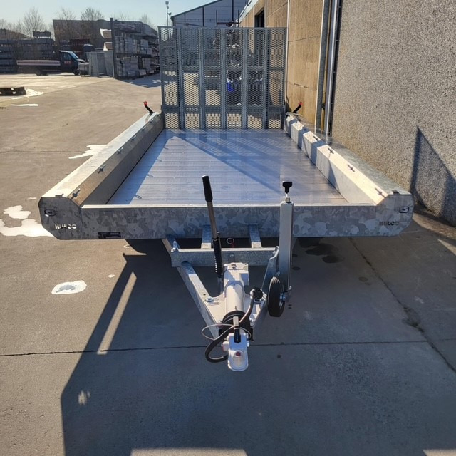 HULCO TERRAX-2 - Przyczepa niskopodwoziowa: zdjęcie 2 HULCO TERRAX-2 - Przyczepa niskopodwoziowa: zdjęcie 2