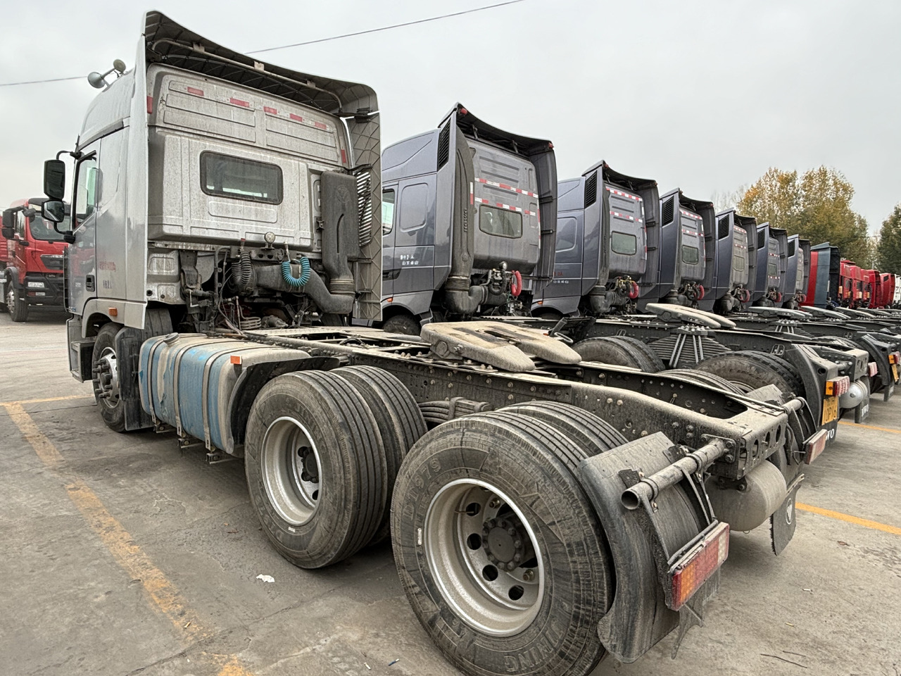 AUMAN GTL - Ciągnik siodłowy: zdjęcie 5 AUMAN GTL - Ciągnik siodłowy: zdjęcie 5