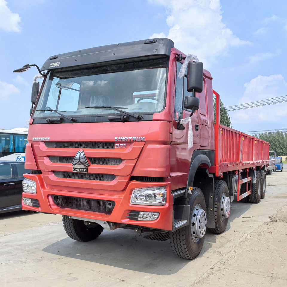 SINOTRUCK HOWO - Samochód ciężarowy skrzyniowy/ Platforma: zdjęcie 2 SINOTRUCK HOWO - Samochód ciężarowy skrzyniowy/ Platforma: zdjęcie 2