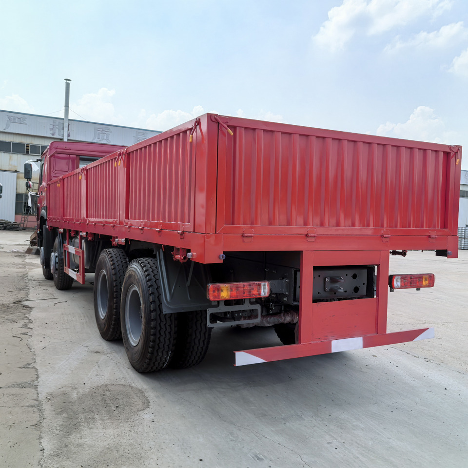 SINOTRUCK HOWO - Samochód ciężarowy skrzyniowy/ Platforma: zdjęcie 4 SINOTRUCK HOWO - Samochód ciężarowy skrzyniowy/ Platforma: zdjęcie 4