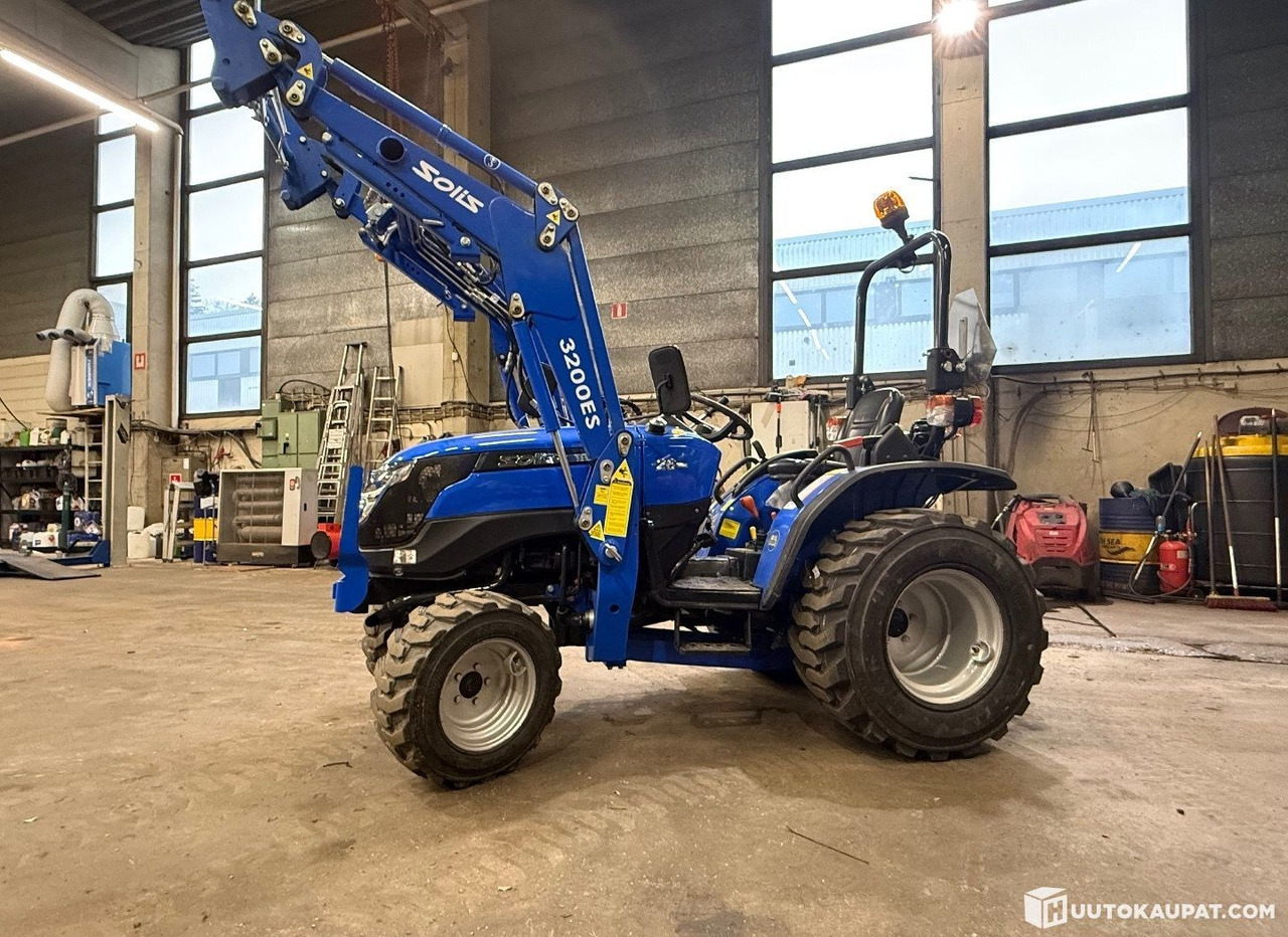 Solis 26 4WD 6+2 with front loader, 2023, 1.3 L, Diesel, 241 h, Helsinki - Mini traktor: zdjęcie 1 Solis 26 4WD 6+2 with front loader, 2023, 1.3 L, Diesel, 241 h, Helsinki - Mini traktor: zdjęcie 1