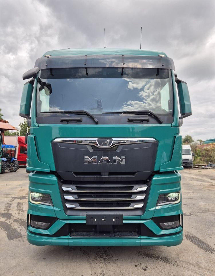 MAN TGS 18.510 TGX 18.470 nauka jazdy TOP1 4X2 STANDARD super stan z NIEMIEC / AUTOMAT/ nowy model BEZ HYDRAULIKI - Ciągnik siodłowy: zdjęcie 4 MAN TGS 18.510 TGX 18.470 nauka jazdy TOP1 4X2 STANDARD super stan z NIEMIEC / AUTOMAT/ nowy model BEZ HYDRAULIKI - Ciągnik siodłowy: zdjęcie 4